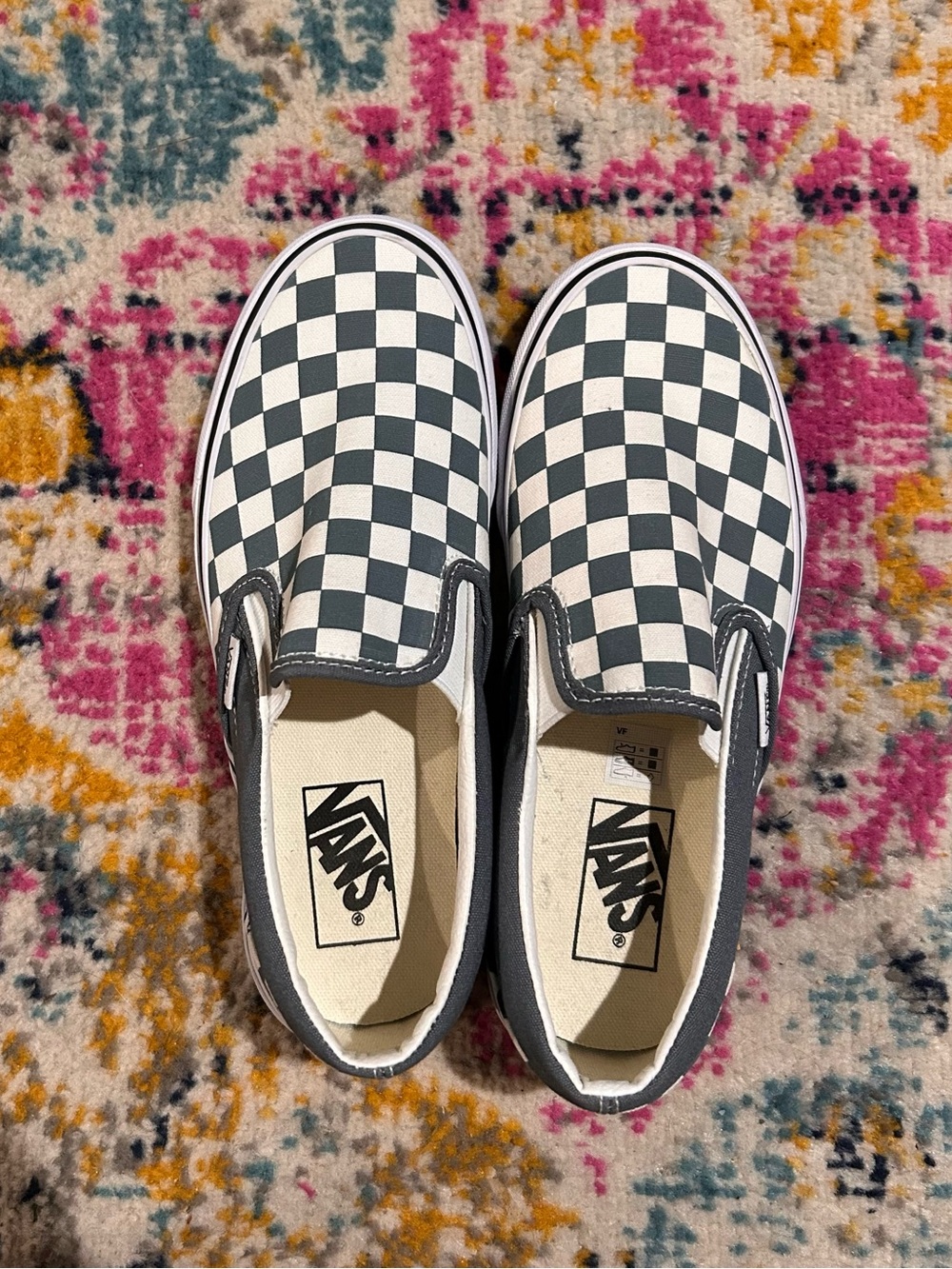 Vans adult Classic Slip-On Checkerboard Shoe - Black/White